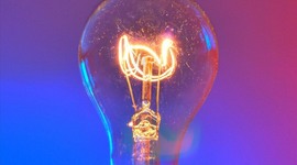 Timeline: LA HISTÒRIA DEL MECHERO