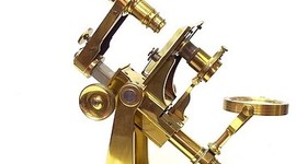 Timeline: Compound Microscopes and Beyond