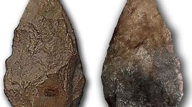 Timeline: Bifaz lanceolado de cuarcita de Atapuerca