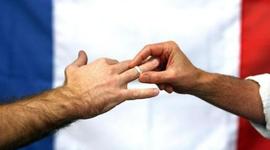 Timeline: L'homosexualité dans la loi française