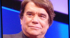 Timeline: Bernard Tapie et Marseille d'hier à demain.