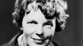 Timeline: Amelia Earhart via LaurenJ.5