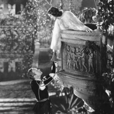 Timeline: Romeo & Juliet Timeline. (: