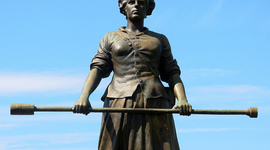 Timeline: Molly Hayes McCauly in the War