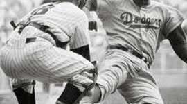 Timeline: Jackie Robinson