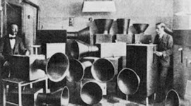 Timeline: història de l'enregistrament i reproducció del so (Noemi Pérez i Laia Garriga)