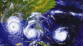 Timeline: Hurricane Andrew August 1992