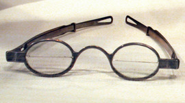 Timeline: Evolution of Eyeglasses