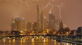 Timeline: EVENTOS CRUCIALES EN LA CIENCIA Y LA INGENIERIA ELECTRICA