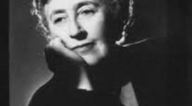Timeline: Life of Agatha Christie