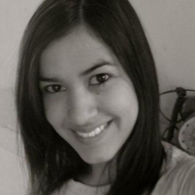 Timeline: La economía y Evelyn González