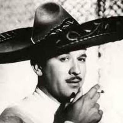 Timeline: Cinematografía de Pedro Infante.