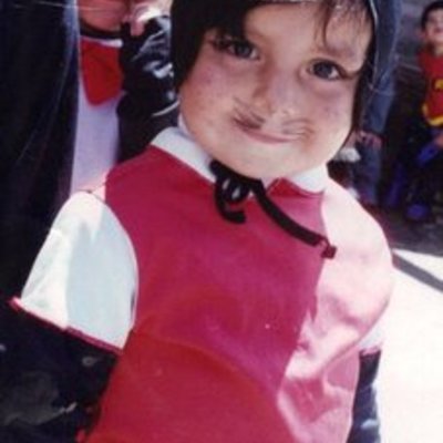 Timeline: Biografia de stephania Colmenares