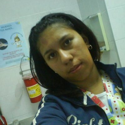 Timeline: BIOGRAFIA DE ANGIE STEFANNY