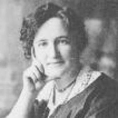 Timeline: Nellie McClung's Life