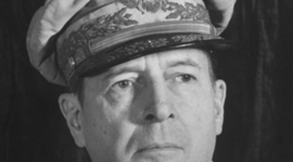 Timeline: Douglas MacArthur