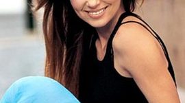 Timeline: Shania Twain