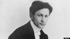 Timeline: HARRY HOUDINI