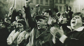 Timeline: Socials Timeline