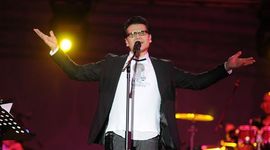 Timeline: JESUS ADRIAN ROMERO