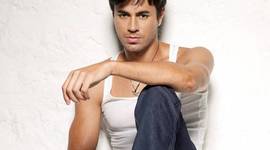 Timeline: ENRIQUE IGLESIAS
