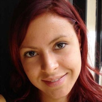 Timeline: Caso Johson & Johnson y Zara. Denise Brolo