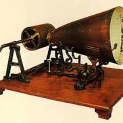 Timeline: The first ipod