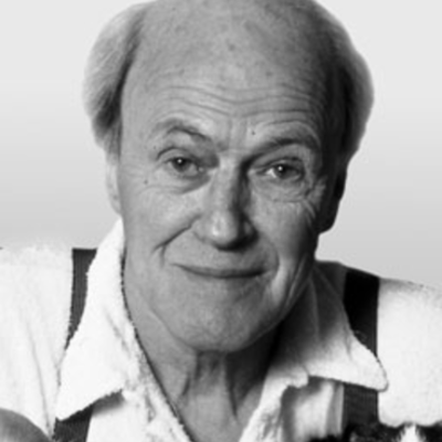 Timeline: Roald Dahl Danny the champion of the world summary.