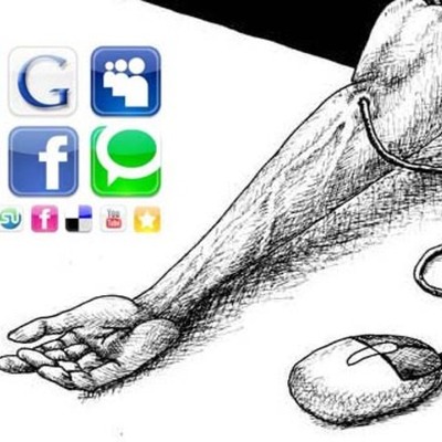 Timeline: Redes Sociales