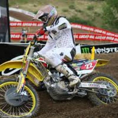 Timeline: motorbies are awsome by Kye J.