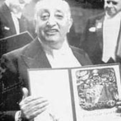 Timeline: Miguel_Angel_Asturias