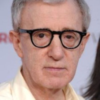 Timeline: Woody Allen - Isabel Alves, Jessica Ribeiro, Gabriel Motta