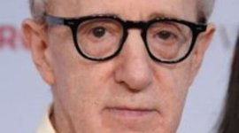 Timeline: Woody Allen - Isabel Alves, Jessica Ribeiro, Gabriel Motta
