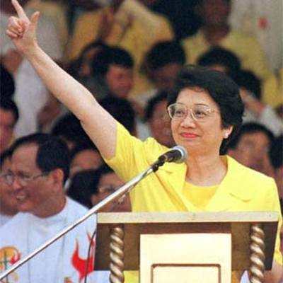 Timeline: Corazon Aquino by Bhady