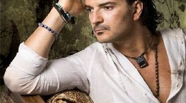 Timeline: discografia de ricardo arjona
