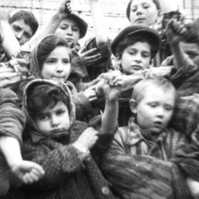 Timeline: historia de la concepcion de la infacia en el mundo