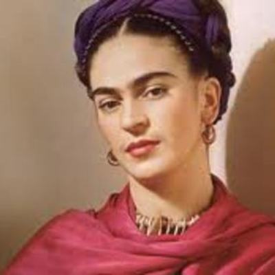 Timeline: Frida Kahlo