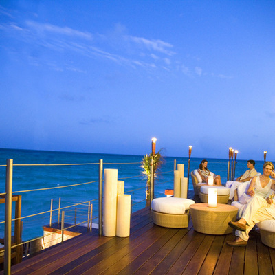 Timeline: Historia de la Hospitalidad