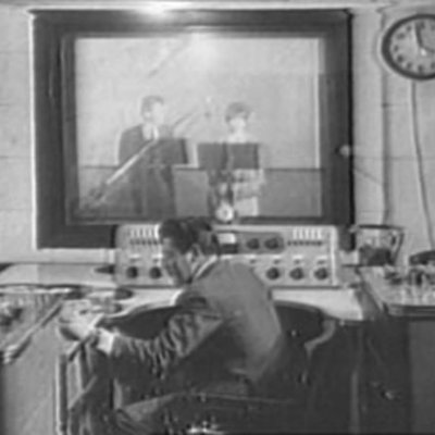 Timeline: Los Medios De Comunicacion En Colombia