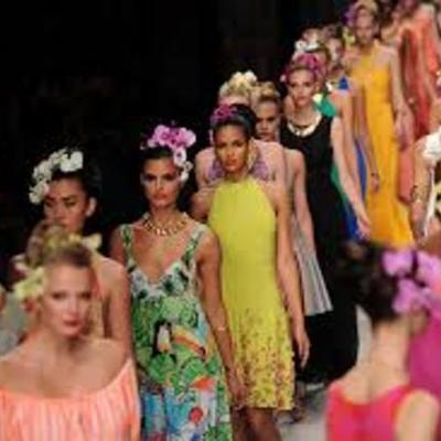 Timeline: Fashion Timeline