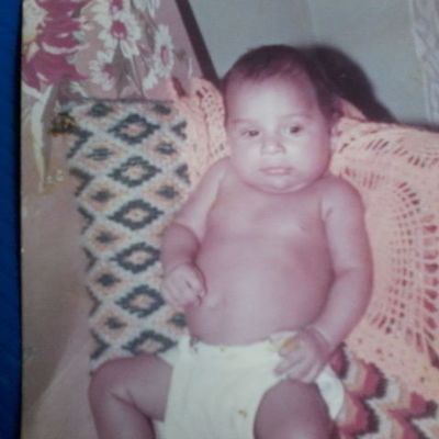 Timeline: my first picture, my first month of life