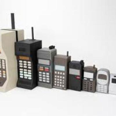 Timeline: evolution celluar phones