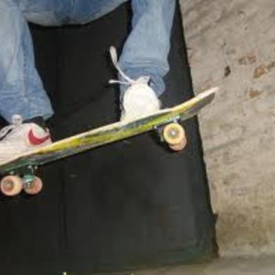 Timeline: aprendiendo a montar patineta