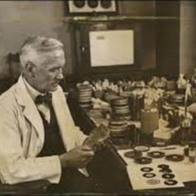 Timeline: EVOLUCION DE LOS ANTIBIOTICOS