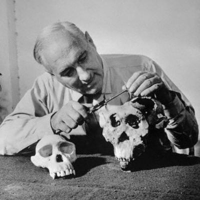 Timeline: Louis Seymour Bazett Leakey