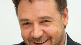 Timeline: Russel Crowe  -Australian actor
