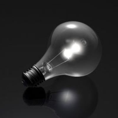 Timeline: if Thomas Edison hadn´t invented the light bulb, what would have happened?