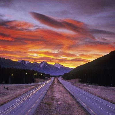 Timeline: Road to Revolution