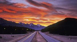 Timeline: Road to Revolution