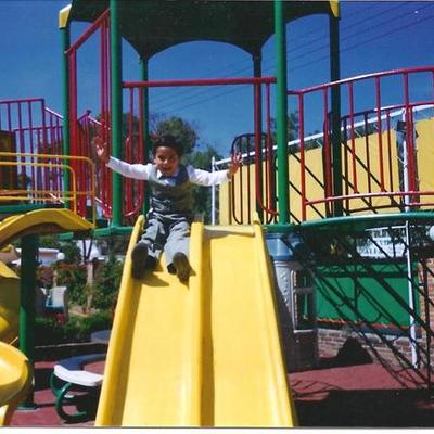 Timeline: Naci el 20 de mayo de 1998 en Puebla, pue.